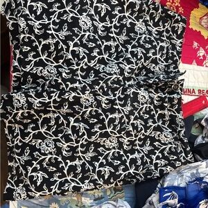Black and White Floral Skort